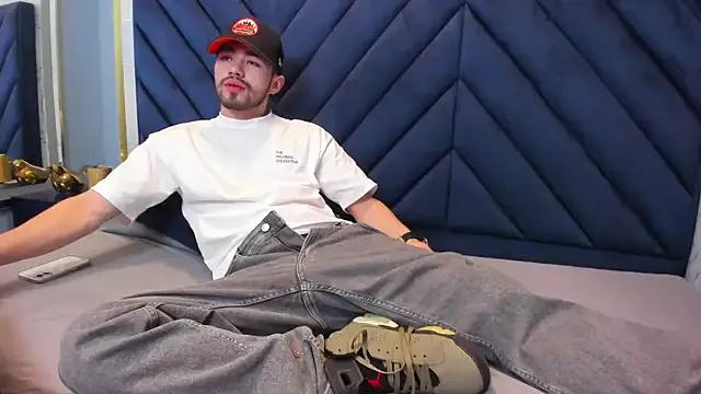 Bryce_hall19 from StripChat is Freechat
