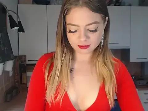 BuffyxLUST from StripChat is Freechat