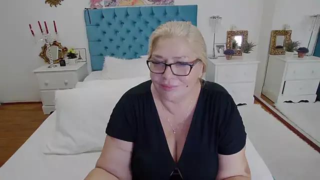 ByaStorm from StripChat is Freechat