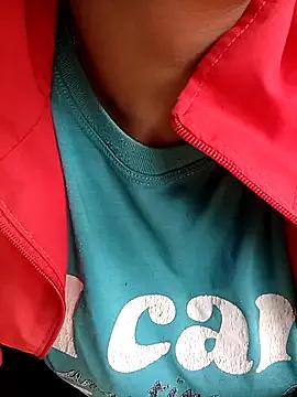 callistra from StripChat is Freechat