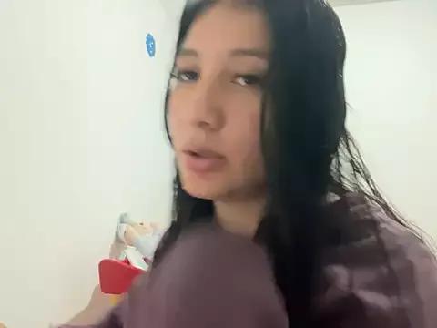Check out our webcam shows gallery and message on a personal level with our sweet squirt cams hosts, showing off their natural physiques and sex toys.