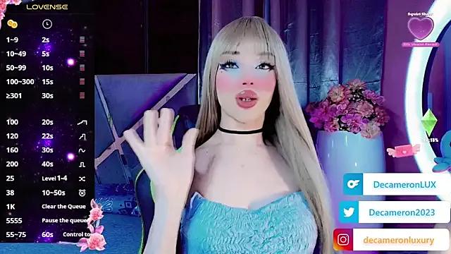 Check out our webcam shows gallery and message on a personal level with our sweet squirt cams hosts, showing off their natural physiques and sex toys.