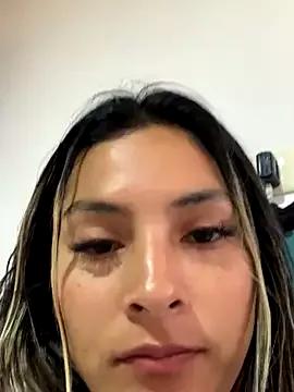Cami_Leon2 from StripChat is Freechat