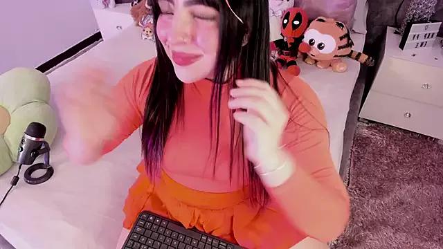Check out our webcam shows gallery and message on a personal level with our sweet squirt cams hosts, showing off their natural physiques and sex toys.