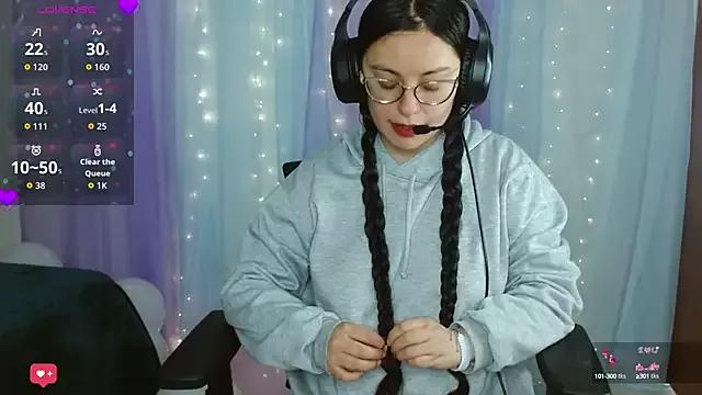 Check out our webcam shows gallery and message on a personal level with our sweet squirt cams hosts, showing off their natural physiques and sex toys.