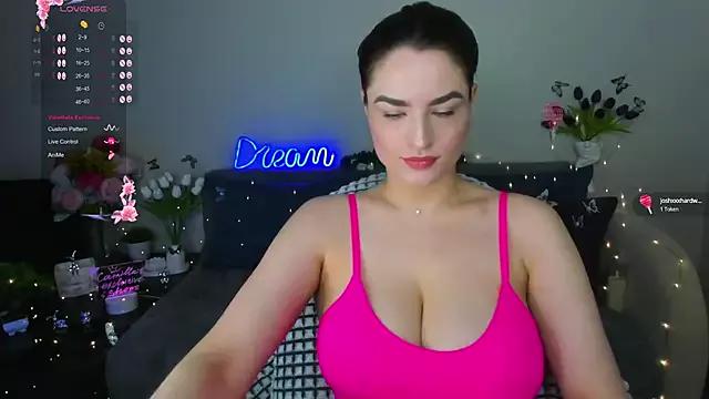 Camilla__one__ from StripChat is Freechat