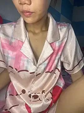 Candy_111 from StripChat is Freechat