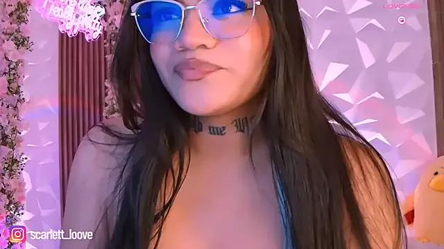 CandyLatina_ from StripChat is Freechat