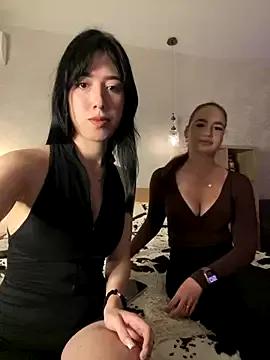 Check out our webcam shows gallery and message on a personal level with our sweet squirt cams hosts, showing off their natural physiques and sex toys.