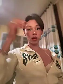 Carlita_cute from StripChat is Freechat
