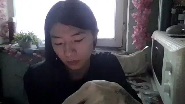 CarlyJoy from StripChat is Freechat