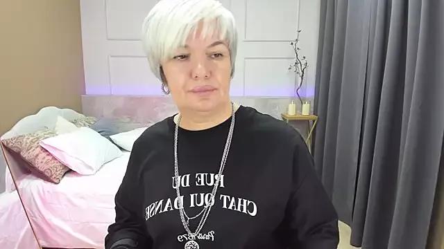 CarmenSoft from StripChat is Freechat