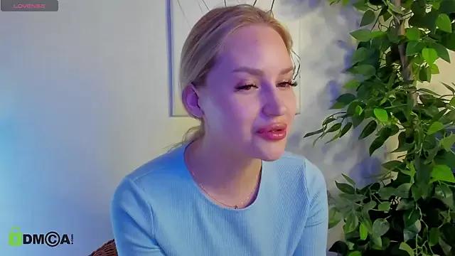 Carol__Cox from StripChat is Freechat