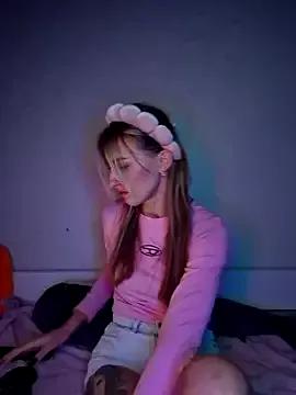 carolinakis_ from StripChat is Freechat