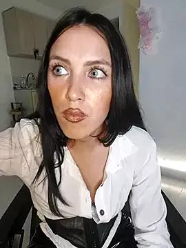 Check out our webcam shows gallery and message on a personal level with our sweet squirt cams hosts, showing off their natural physiques and sex toys.