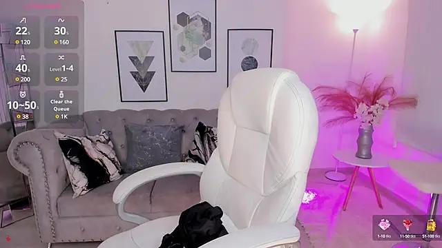 Check out our webcam shows gallery and message on a personal level with our sweet squirt cams hosts, showing off their natural physiques and sex toys.