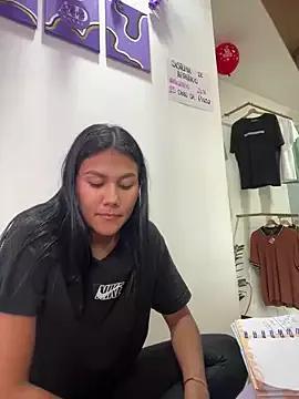 catalellagomez from StripChat is Freechat