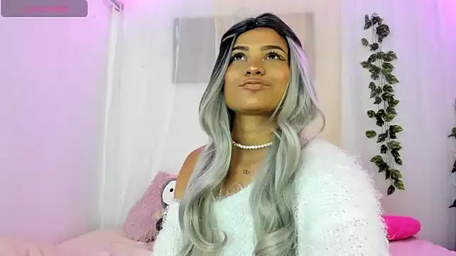 Check out our webcam shows gallery and message on a personal level with our sweet squirt cams hosts, showing off their natural physiques and sex toys.