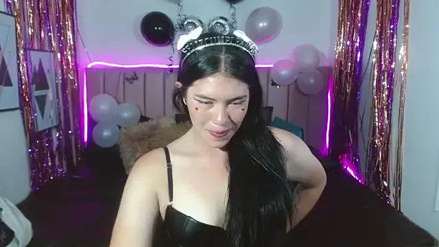Check out our webcam shows gallery and message on a personal level with our sweet squirt cams hosts, showing off their natural physiques and sex toys.