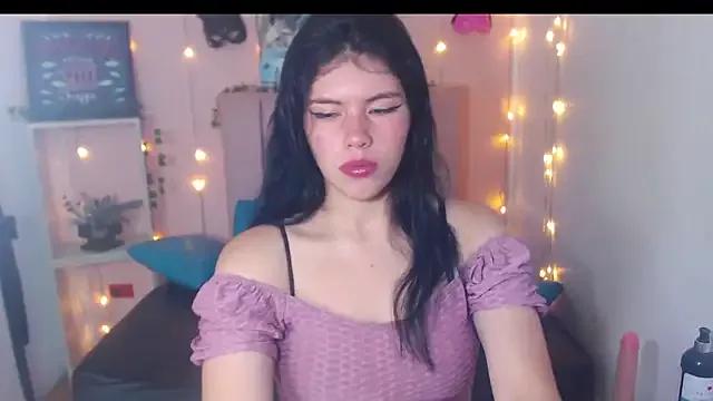 catalinahot707rs from StripChat is Freechat