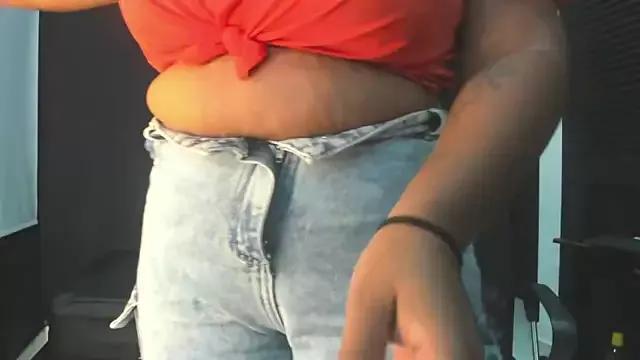 Catherine_Smith_ from StripChat is Freechat