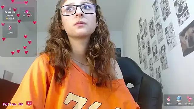 Check out our webcam shows gallery and message on a personal level with our sweet squirt cams hosts, showing off their natural physiques and sex toys.