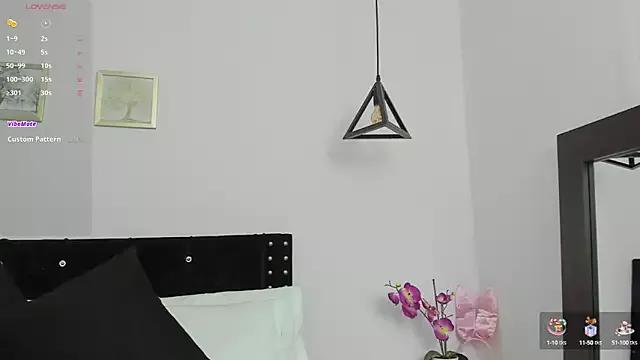 CeliWoods from StripChat is Freechat