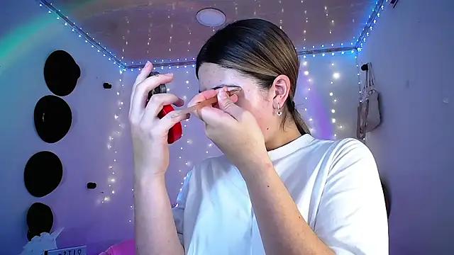 Check out our webcam shows gallery and message on a personal level with our sweet squirt cams hosts, showing off their natural physiques and sex toys.