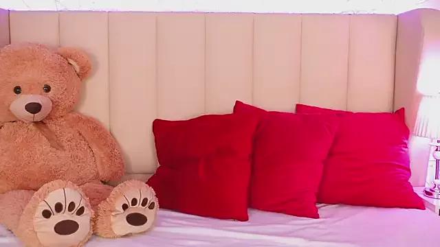 Check out our webcam shows gallery and message on a personal level with our sweet squirt cams hosts, showing off their natural physiques and sex toys.