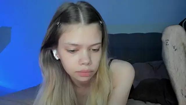 chansetolove from StripChat is Freechat