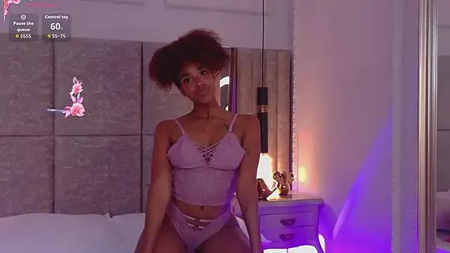 Charlotte-Novac from StripChat is Freechat