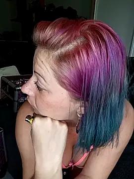 Chaudesquirt from StripChat is Freechat
