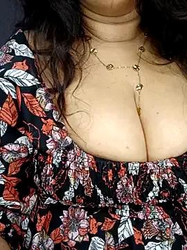 Cherry__fall from StripChat is Freechat
