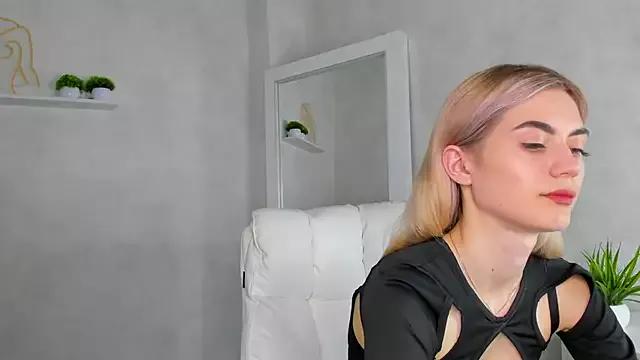 Cherry_Price from StripChat is Freechat