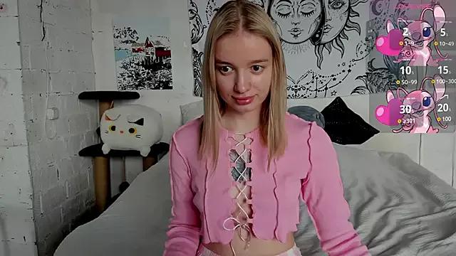Check out our webcam shows gallery and message on a personal level with our sweet squirt cams hosts, showing off their natural physiques and sex toys.