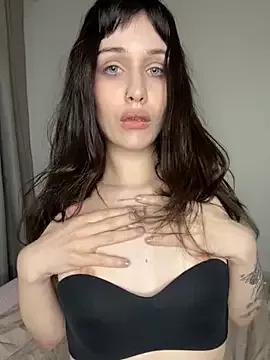 CherryCrystall from StripChat is Freechat