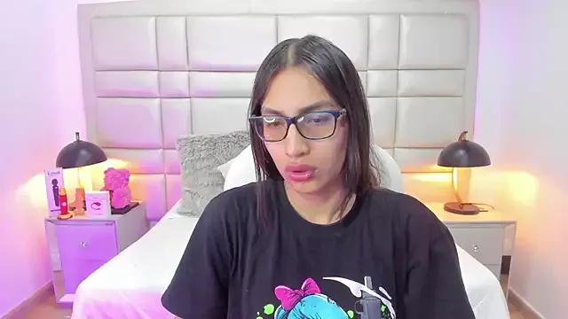 Check out our webcam shows gallery and message on a personal level with our sweet squirt cams hosts, showing off their natural physiques and sex toys.