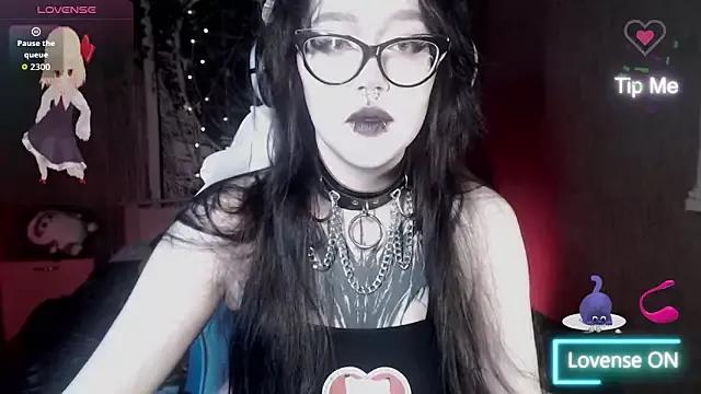 chloe_crystall_killer from StripChat is Freechat