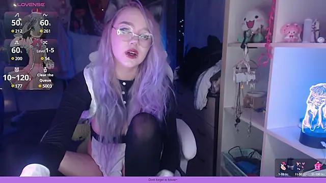 Check out our webcam shows gallery and message on a personal level with our sweet squirt cams hosts, showing off their natural physiques and sex toys.