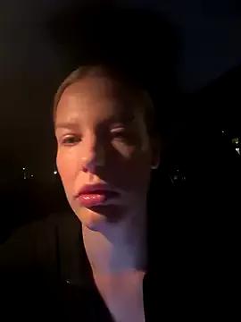 Chloemillerrxx from StripChat is Freechat