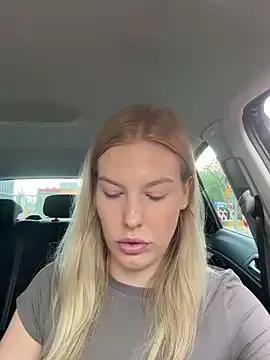 Photos of Chloemillerrxx from StripChat is Group