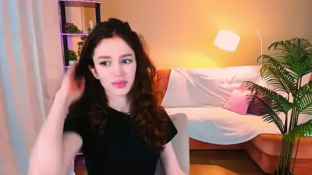 ChristinaConteeree from StripChat is Freechat