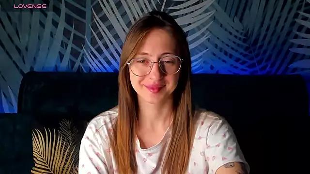 Check out our webcam shows gallery and message on a personal level with our sweet squirt cams hosts, showing off their natural physiques and sex toys.