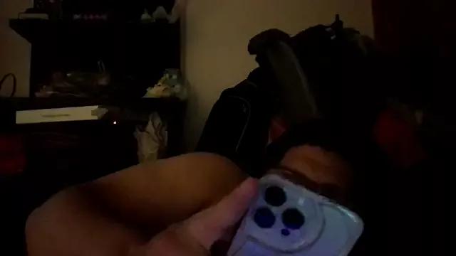chubbyboy2431 from StripChat is Freechat