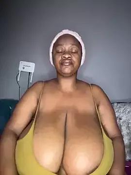 Photos of Chubbykarisma27 from StripChat is Freechat