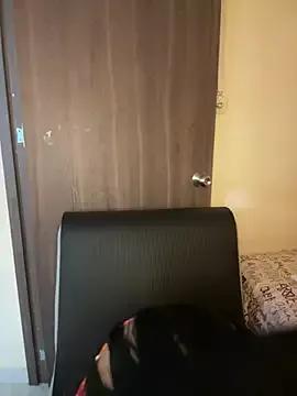 Cianuroom from StripChat is Freechat