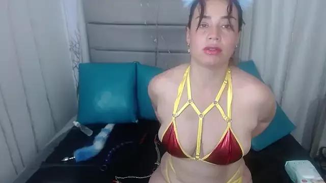 Check out our webcam shows gallery and message on a personal level with our sweet squirt cams hosts, showing off their natural physiques and sex toys.