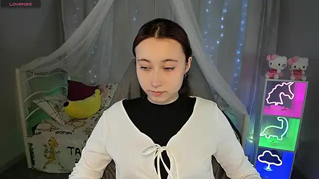 Check out our webcam shows gallery and message on a personal level with our sweet squirt cams hosts, showing off their natural physiques and sex toys.
