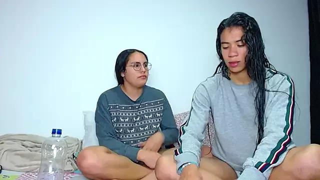 CleoAndAshley from StripChat is Freechat