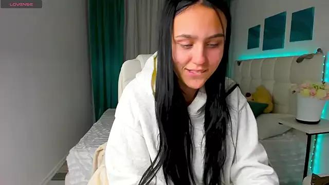 Check out our webcam shows gallery and message on a personal level with our sweet squirt cams hosts, showing off their natural physiques and sex toys.
